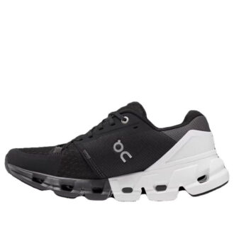 Cloudflyer 4 “Negro Blanco”