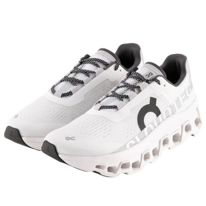 Cloudmonster “Todo Blanco Negro”