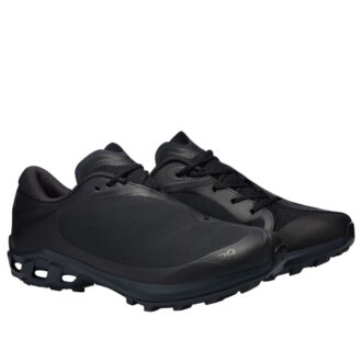 Cloudventure Peak PAF “Totalmente Negro”