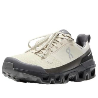 Cloudwander Impermeable “Arena Negro”