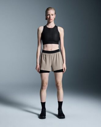 Mujer Race Crop