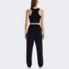 Mujer Studio Crop Mujer Studio Crop