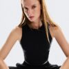 Mujer Studio Crop Mujer Studio Crop