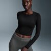 Mujer Studio Long-T Crop Mujer Studio Long-T Crop