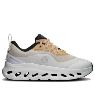 On Running x LOEWE Cloudtilt 2 “Blanco Bronceado”
