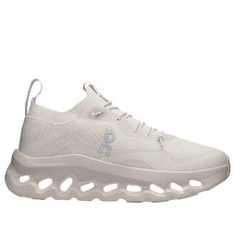 On Running x LOEWE Cloudtilt “Arena”