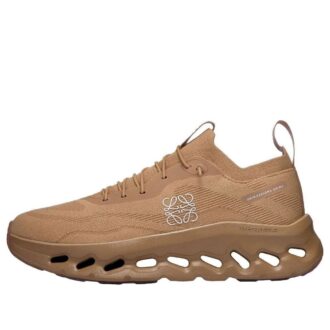 On Running x LOEWE Cloudtilt “Arena Oscura”