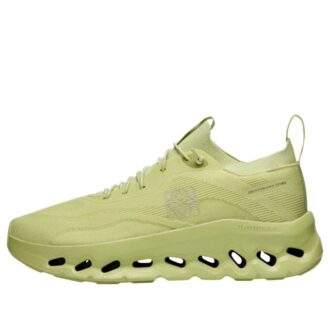 On Running x LOEWE Cloudtilt “Verde Lima”